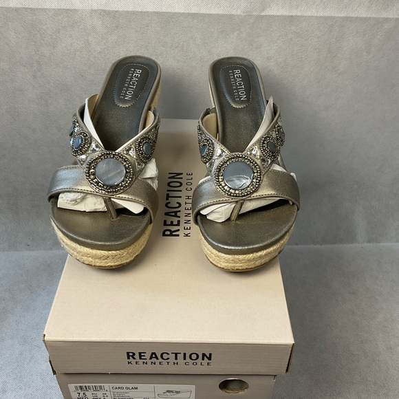 Kenneth Cole Reaction Jeweled Wedges New- Size 7.5 - Picture 3 of 9